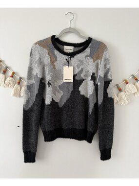 Industry Floral Crewneck Fuzzy Knit Pullover Sweater Cottage Cozy Floral NWT  L